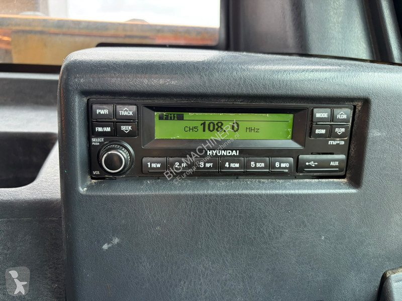 جرافة Hyundai R125LCR-9A