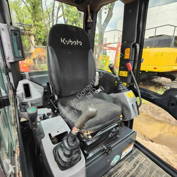 Escavatore Kubota KX165