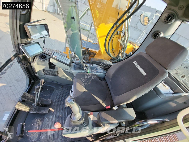 Excavadora Liebherr R926 WLC 2 BUCKETS