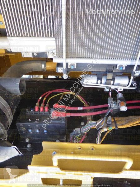 Escavatore Caterpillar