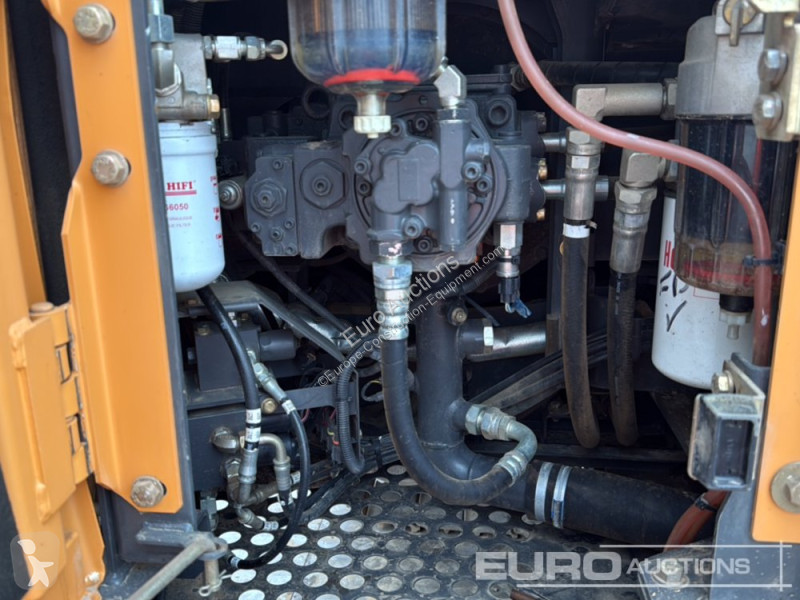 Escavatore Case D