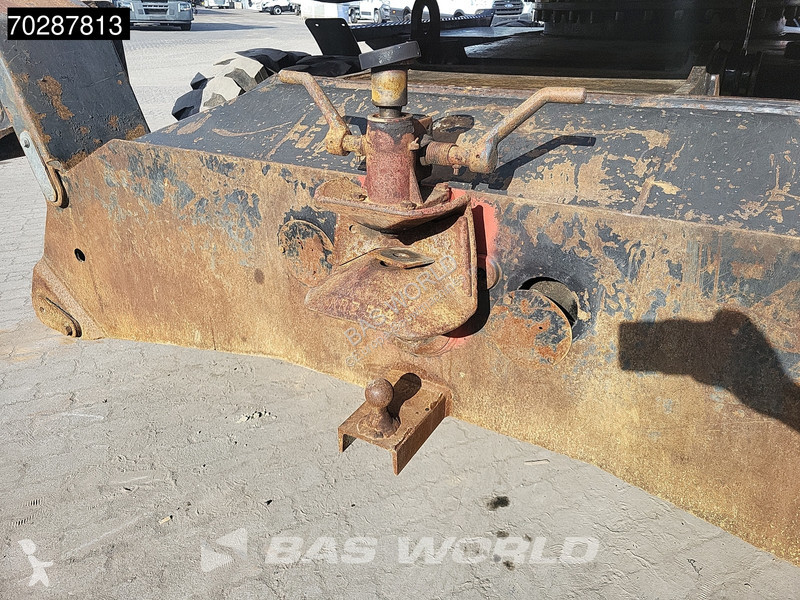 Excavator Caterpillar D OUTRIGGERS + BLADE