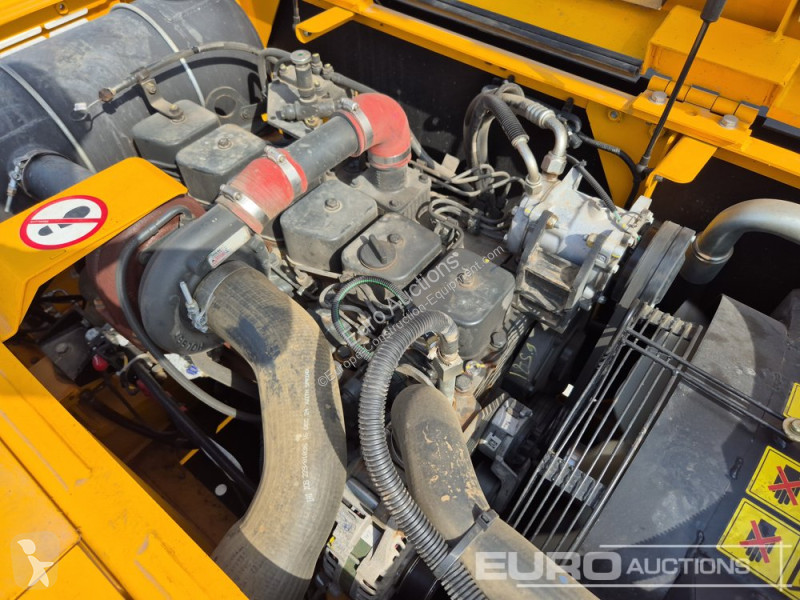جرافة JCB JS215LC