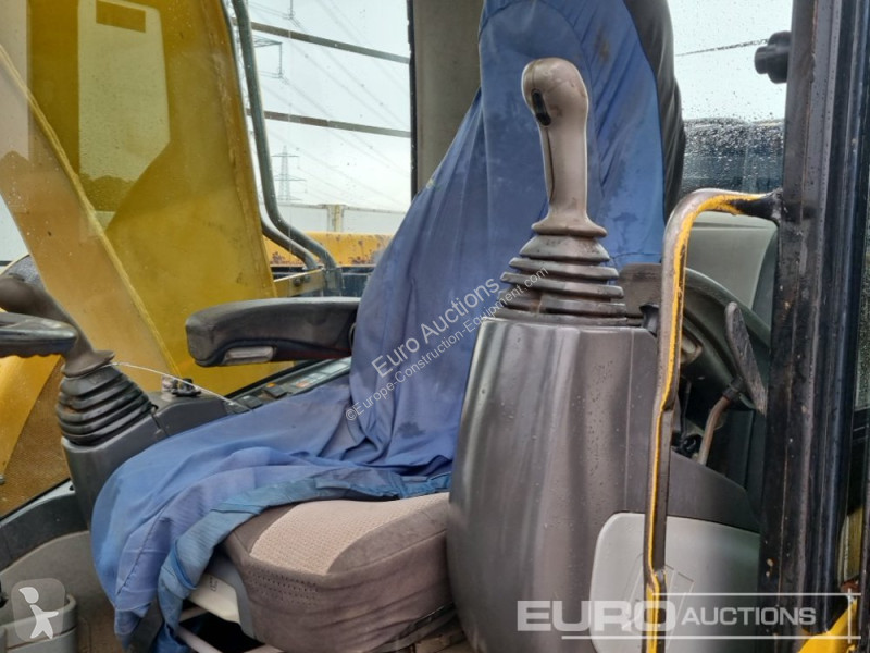 Lopatový nakládač Caterpillar D