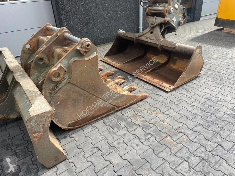 Lopatový nakládač Liebherr Full option