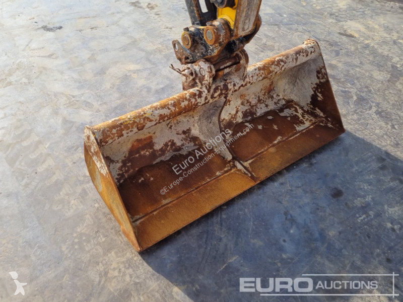 جرافة JCB 16C-1
