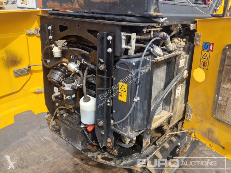 جرافة JCB 15C-1