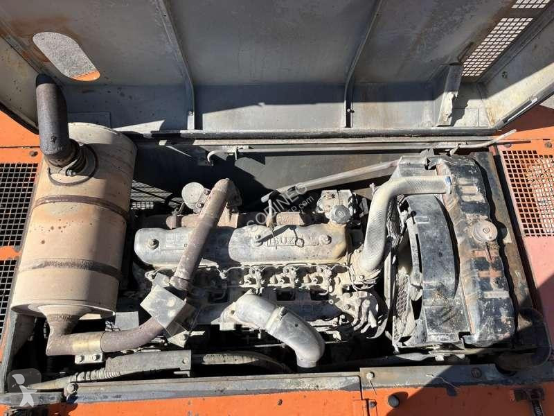 Escavatore Hitachi  UH073