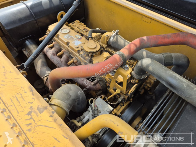 Excavator Caterpillar 3