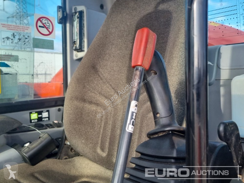 Escavatore Kubota KX080-4A
