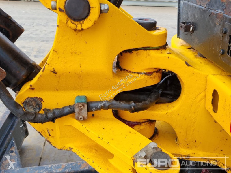 Escavatore JCB