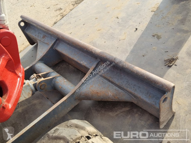 Escavatore Takeuchi