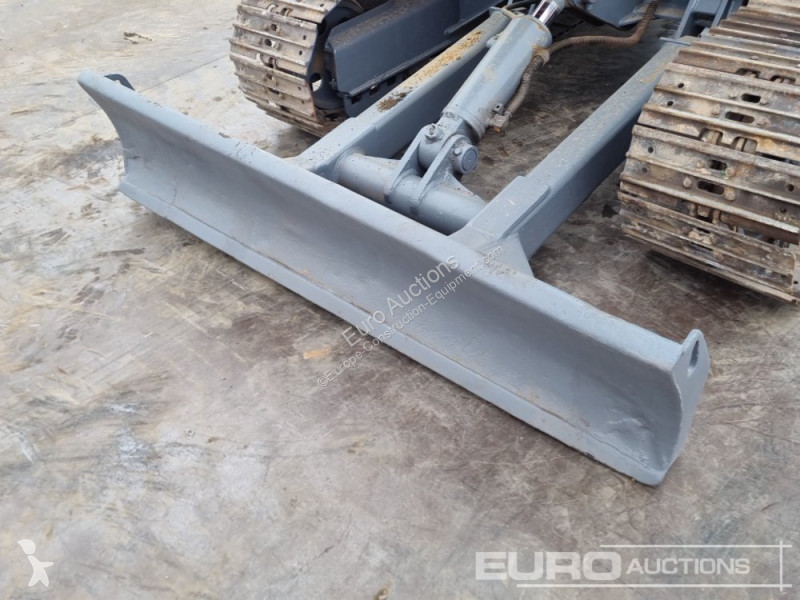 Escavadora Takeuchi TB150C