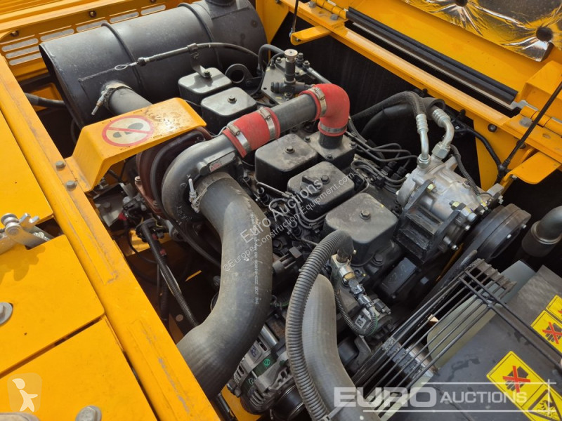 جرافة JCB JS215LC