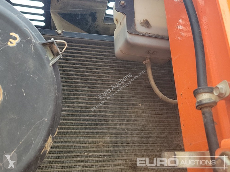 جرافة Doosan -5