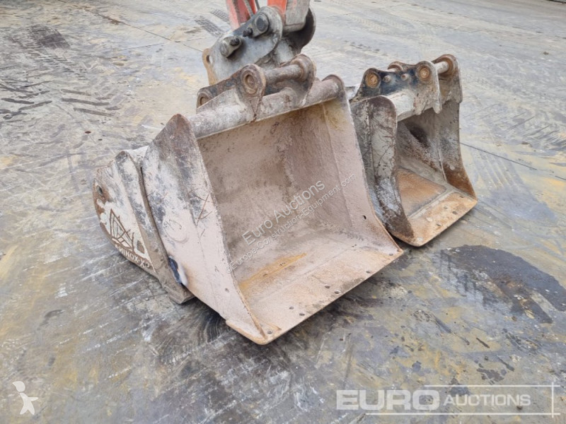 جرافة Kubota U48-4