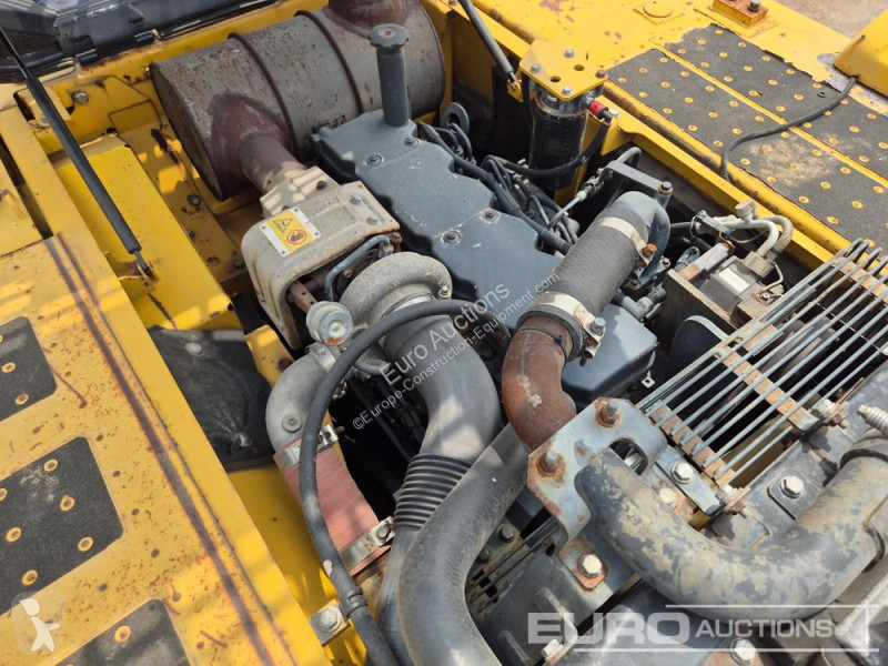 Excavator Komatsu PC220LC-8N1