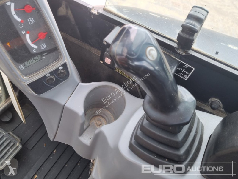 Escavatore Kubota U27-4
