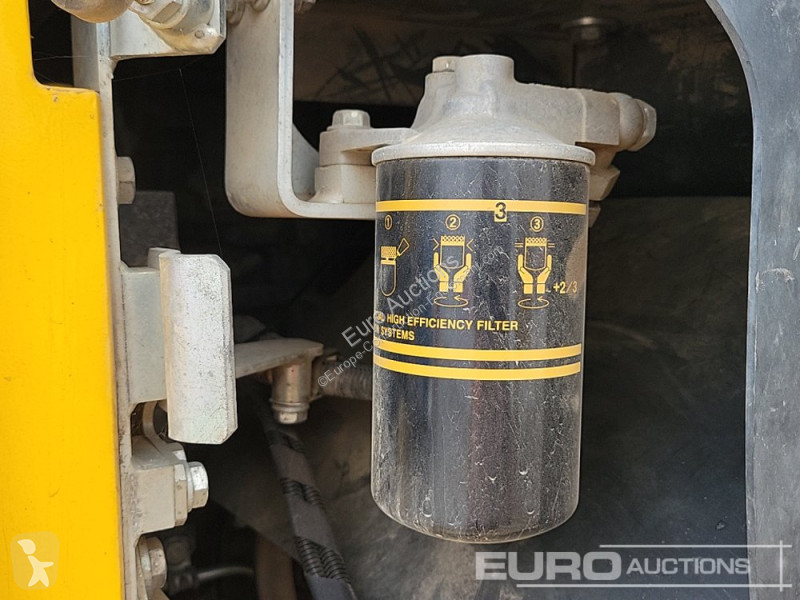 Escavatore Komatsu PC138US-11