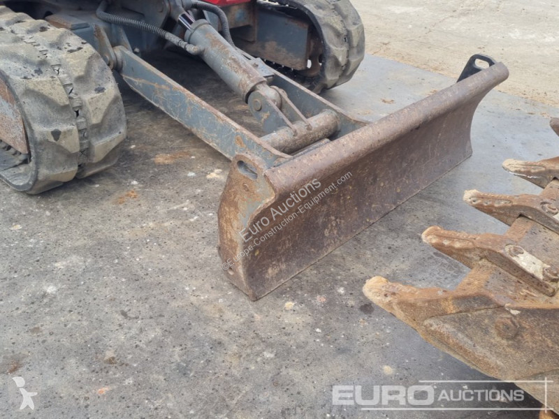 Graafmachine Takeuchi TB216