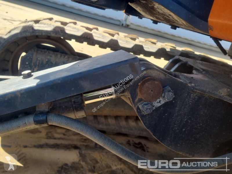 Escavatore Hitachi ZX26U-6 CLR