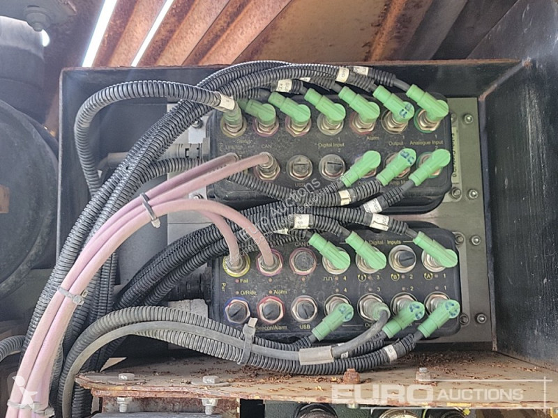 Escavatore Caterpillar