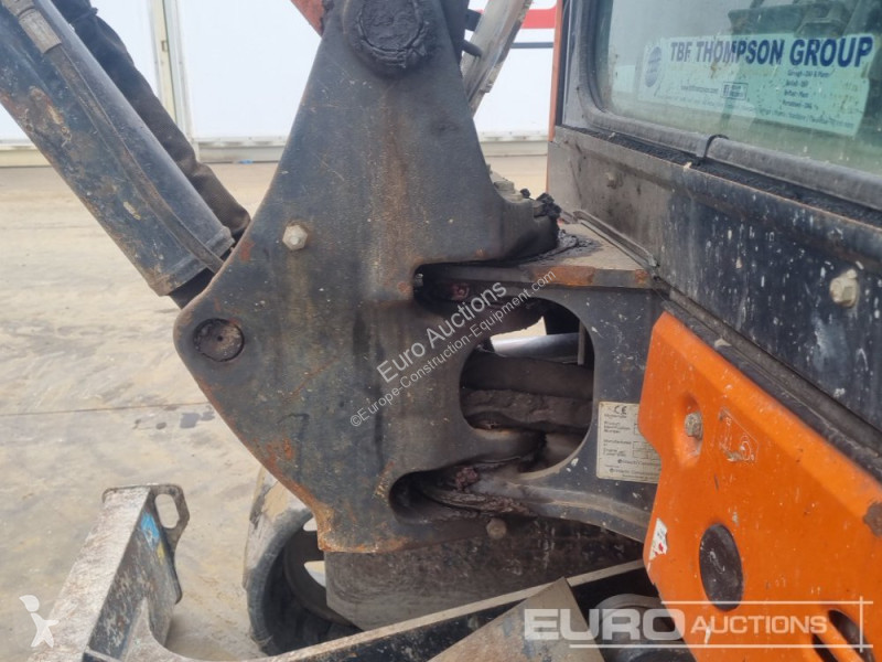 Excavadora Hitachi ZX26U-5A CLR