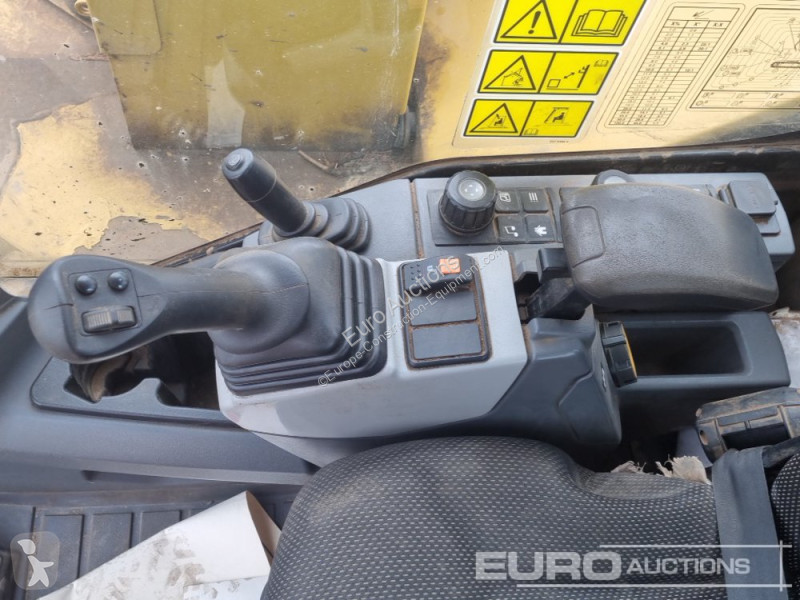 Escavatore Caterpillar R