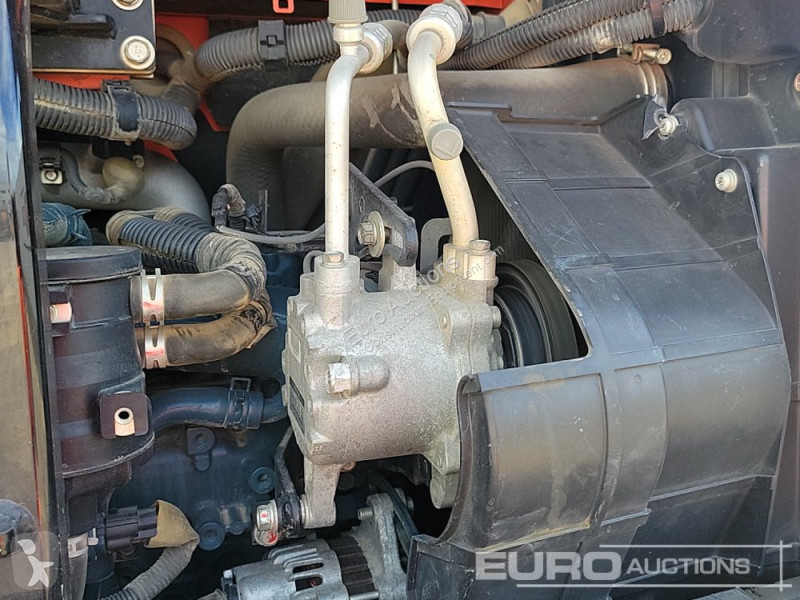 Escavatore Kubota KX080-4