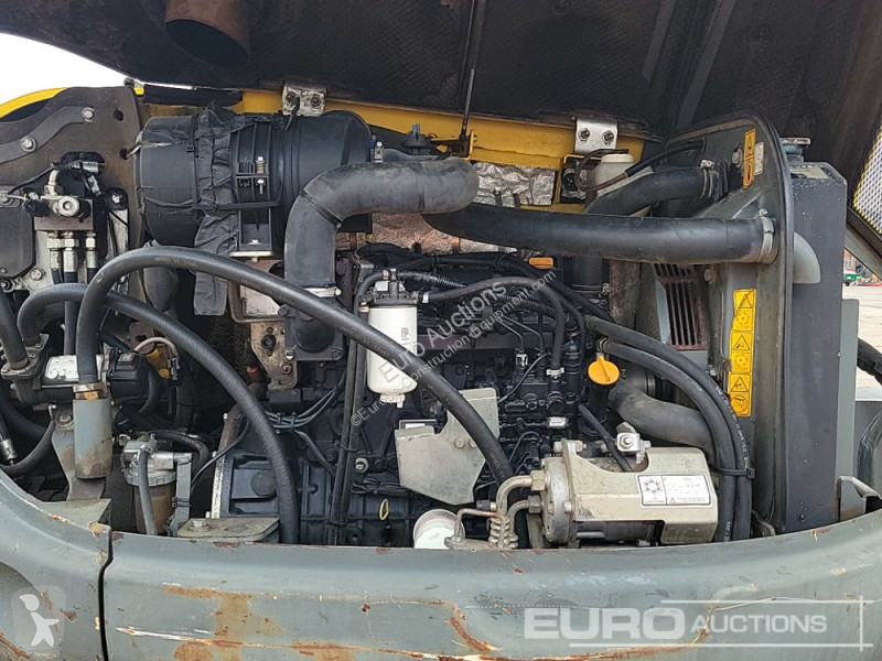 Escavadora  8003