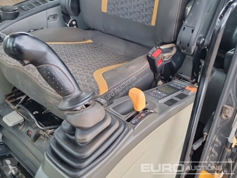 Escavatore Case D