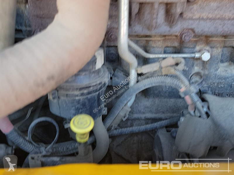 Lopatový nakládač JCB 86C-2