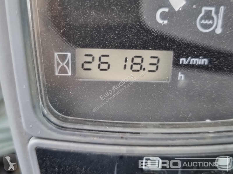 Lopatový nakládač Kubota KX027-4