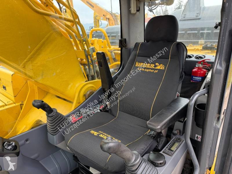 جرافة Komatsu PC360LC-11E0