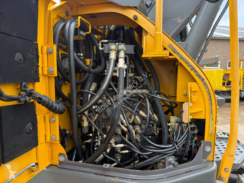 Rýpadlo Volvo - Triple Boom / Weighing System /...