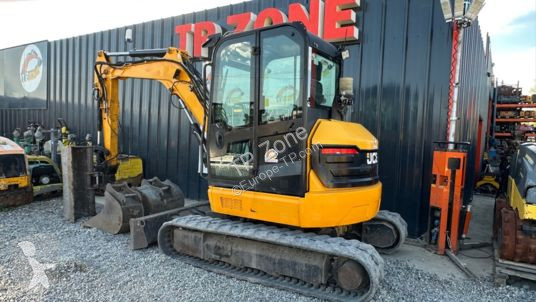 جرافة JCB 55z-1 powertilt à 25 900 € ht