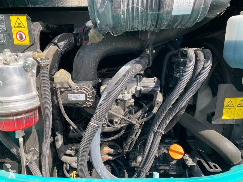 Rýpadlo Kobelco SK58/SRX-7 1er Main endommagée