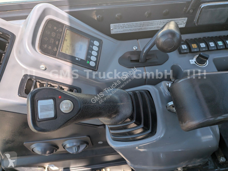 Lopatový nakládač Yanmar - 6B / POWERTILT / 3...