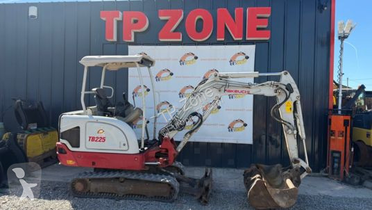 جرافة Takeuchi tb225 voies variables à 23 900 € ht