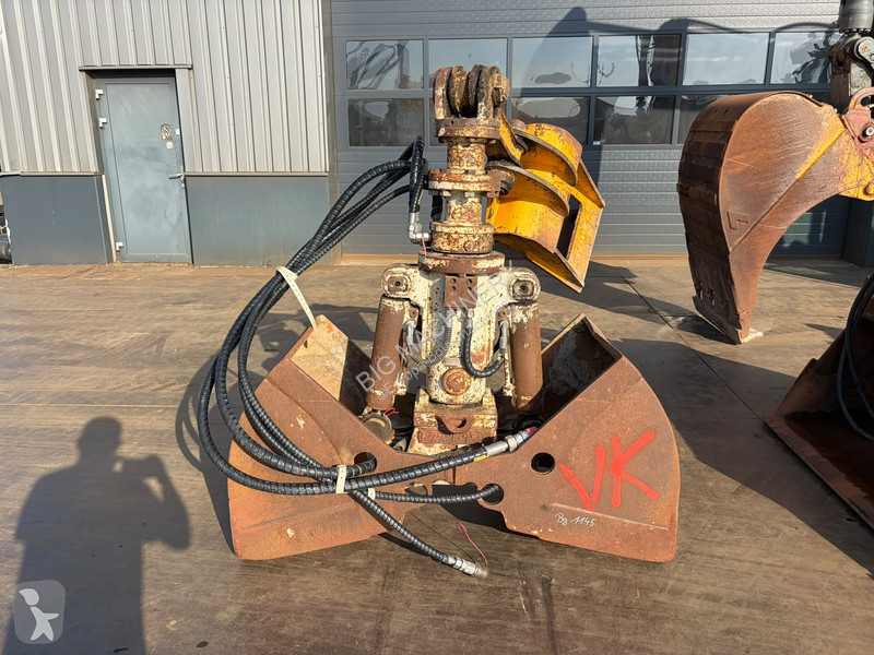 جرافة Liebherr A920