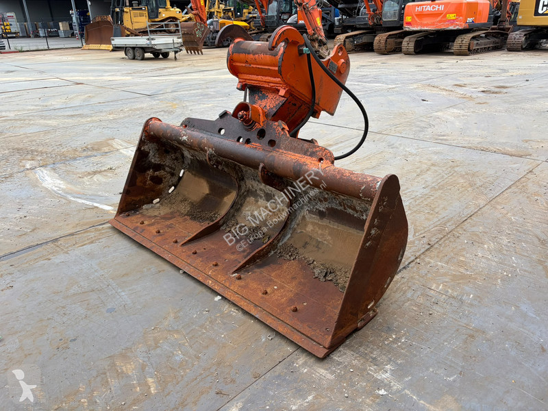 Skovl Hitachi 6