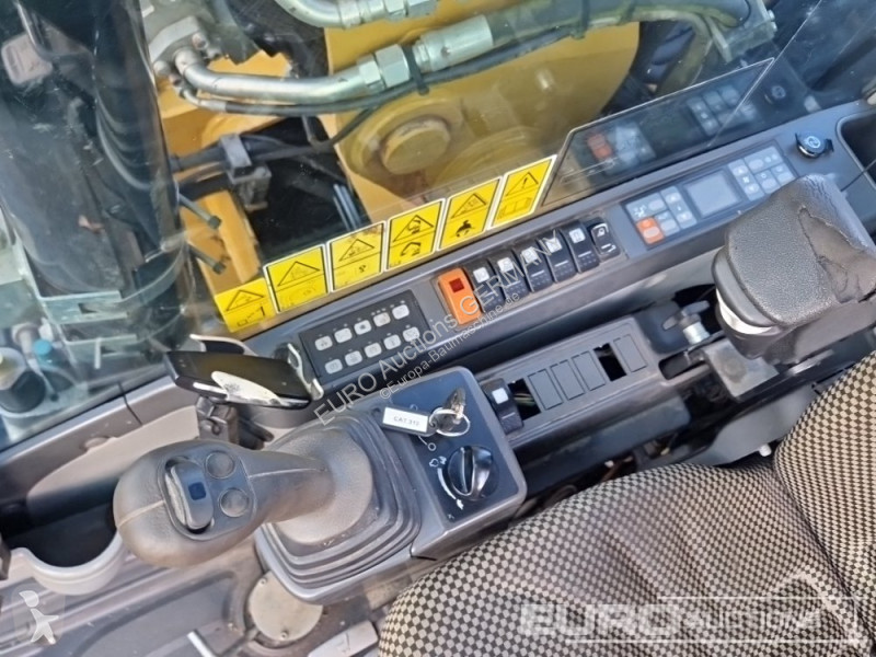 Escavatore Caterpillar D