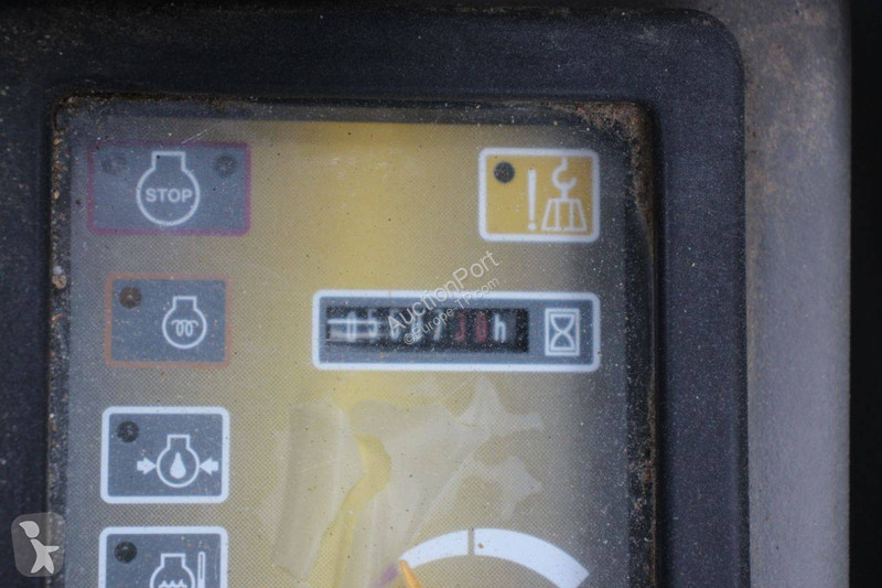 Rýpadlo Volvo EC15B