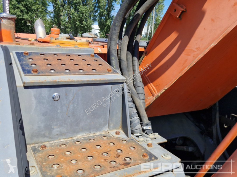 Rýpadlo Hitachi ZX225 USLC3