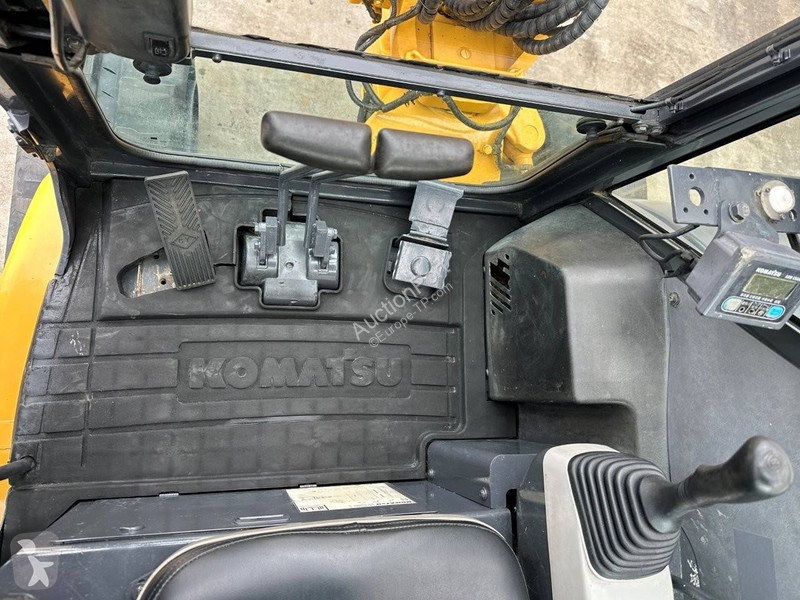 Rýpadlo Komatsu MR-2