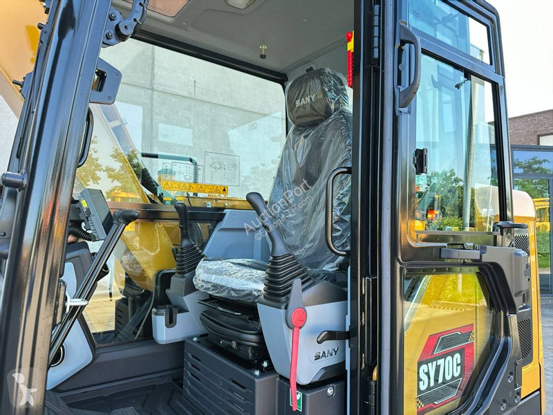 Rýpadlo Sany SY70C