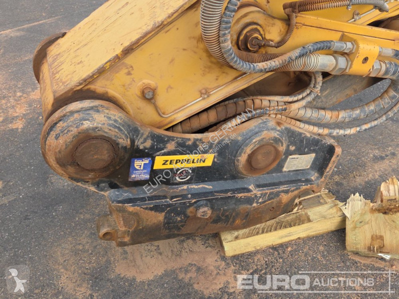 Graafmachine Caterpillar 330