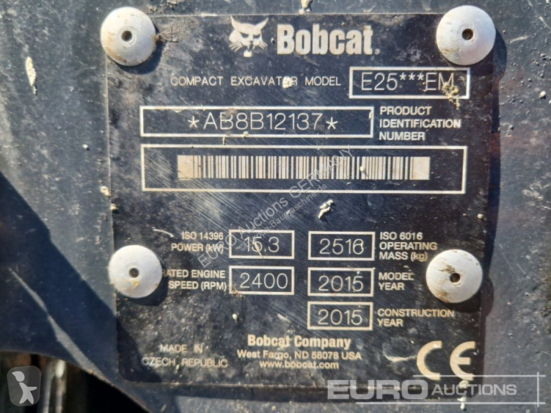 Rýpadlo Bobcat E25