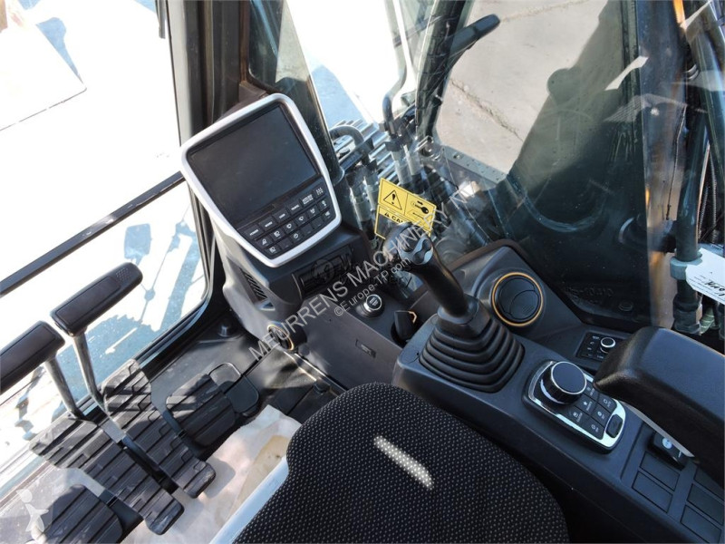 جرافة Hyundai HX160
