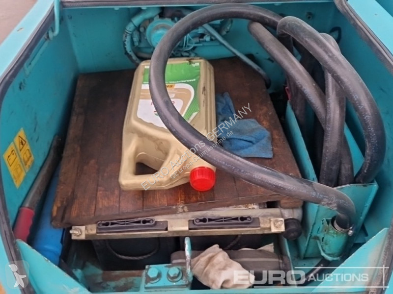 Lopatový nakládač Kobelco SK210-VI